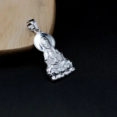 Lợi Ích Khi Đeo Trang Sức Tượng Phật