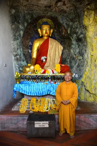 Con Đường Của Đức Phật