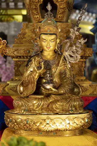 Công Đức Tạo Tượng Phật