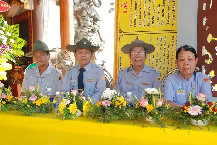 Cổng Trại Gia Đình Phật Tử