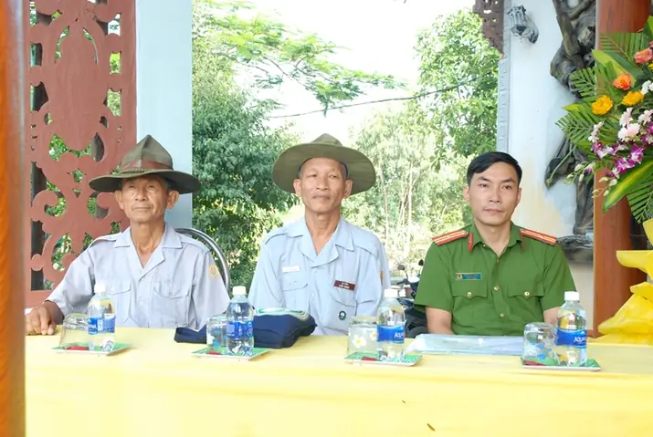 Cổng Trại Gia Đình Phật Tử