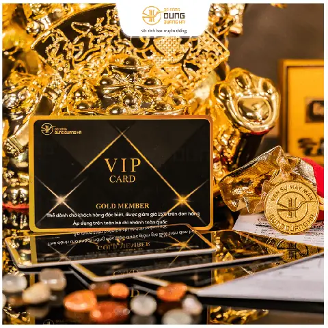 Quà Tặng Ngọc Linh Miêu