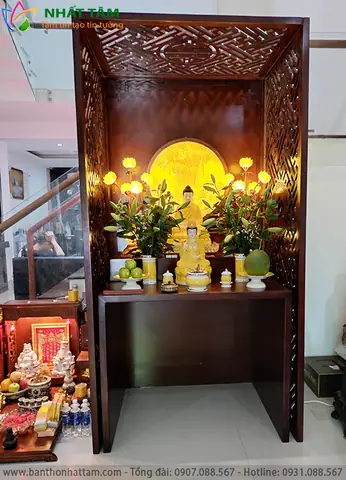 Ý Nghĩa Của Việc Dâng Hoa Cúng Phật