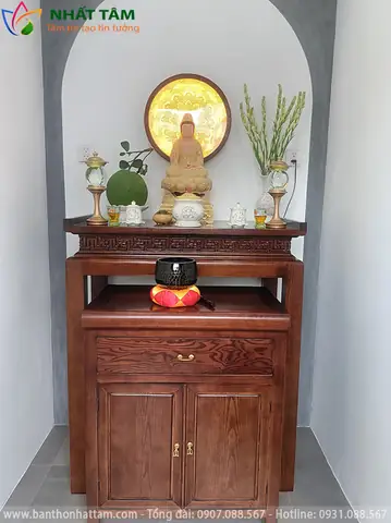 Ý Nghĩa Của Việc Dâng Hoa Cúng Phật