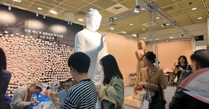 Hợp Lưu Văn Hóa: Phật Giáo Gặp Văn Hóa Đại Chúng | Giác Ngộ Online