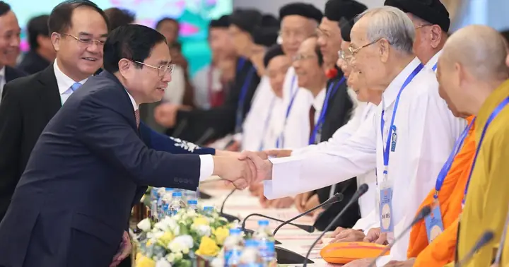 Sách Trắng Công Bố Việt Nam Có 26,5 Triệu Tín Đồ Tôn Giáo, Trong Đó ...