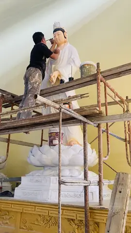 Đơn Vị Nào Chuyên Thi Công Đắp Y Tượng Phật Uy Tín Nhất?