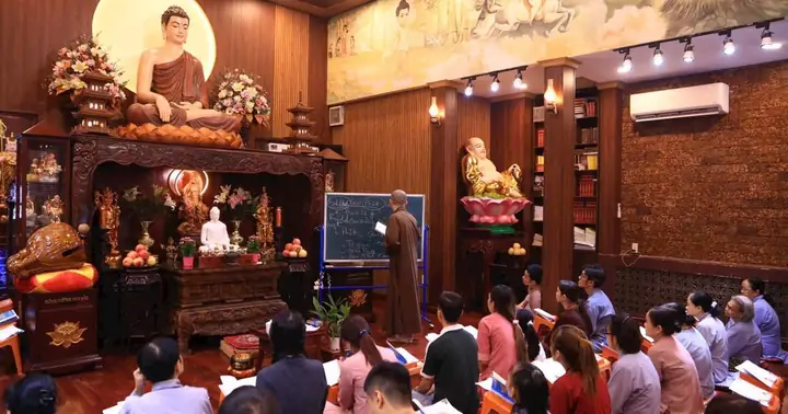 Tp.hcm: Phật Tử Về Chùa Ôn Giáo Lý, Chuẩn Bị Tham Gia Hội Thi Giáo ...