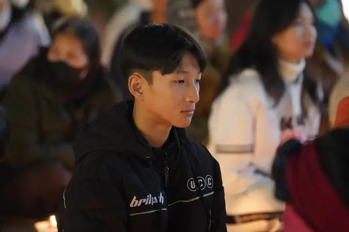 Hưng Yên: Lung Linh Đêm Hoa Đăng Vía Phật A Di Đà Tại Chùa Pháp Vân