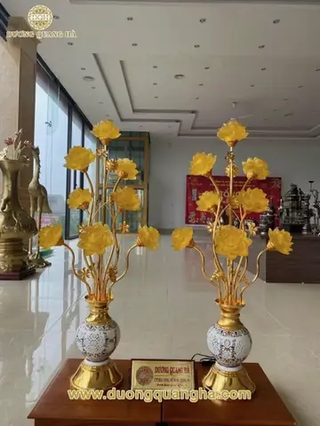 Đèn Hoa Sen Lưu Ly