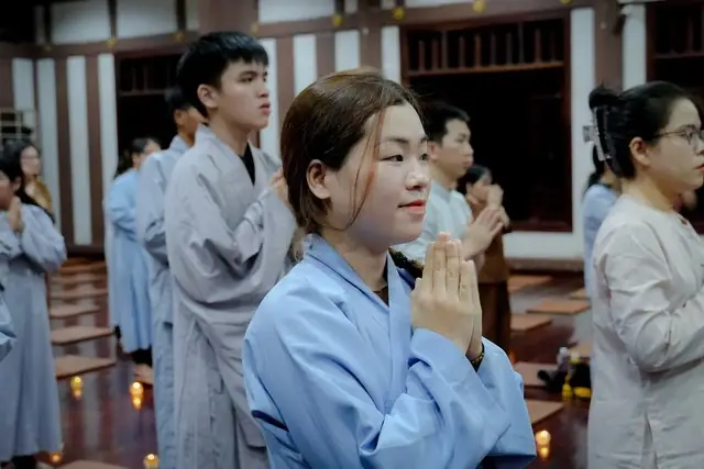 Ý Nghĩa Của Cúi Lạy