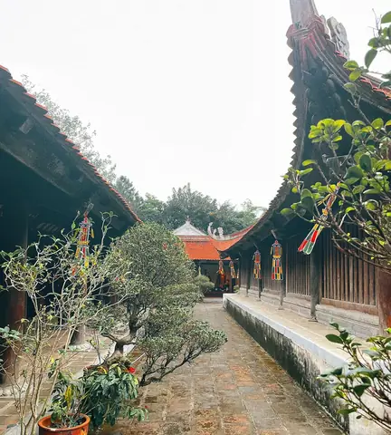 Review Trải Nghiệm, Chiêm Bái, Tham Quan Du Lịch Chùa Phật Tích Có Gì ?