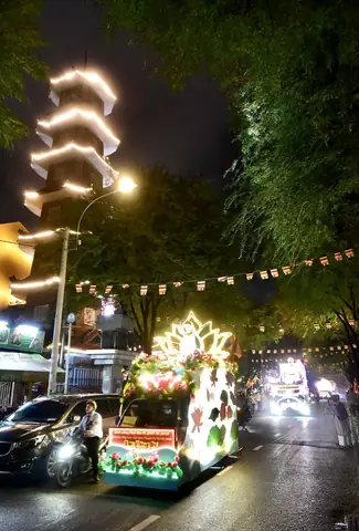 Lễ Phật Đản Và Tưởng Niệm 60 Năm Ngày Bồ Tát Thích Quảng Đức Vị Pháp Thiêu Thân