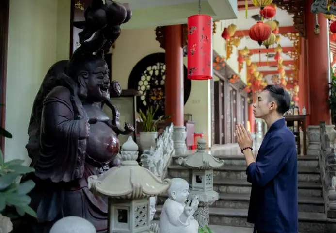 Đồng Phục Gia Đình Phật Tử Màu Xanh Dương Đậm