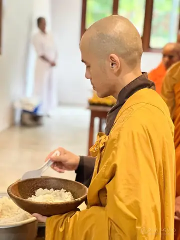 Với Bạn Đồng Học