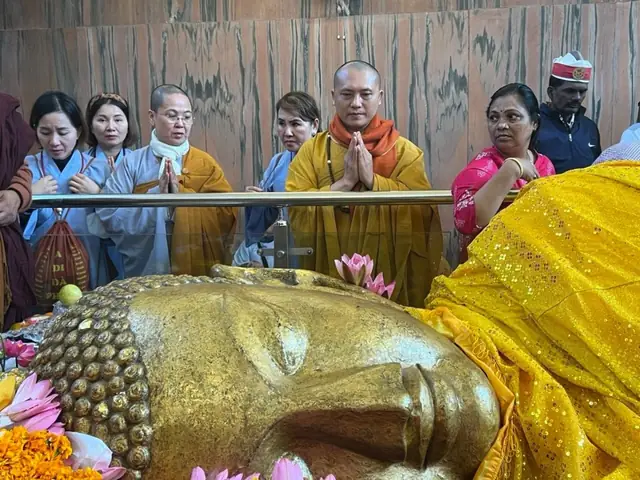 Đạo Phật Là Con Đường Giác Ngộ