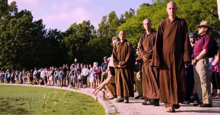 Niềm Tin Vào Tam Bảo Và Lòng Tự Tín Của Người Phật Tử | Giác Ngộ ...