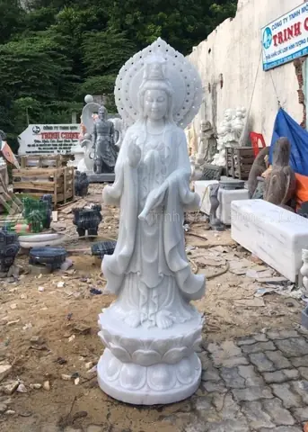 Mẫu Tượng Quan Âm Đứng Bằng Đá Giá Tốt