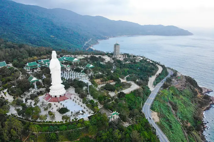 Kiến Trúc Chủ Đạo