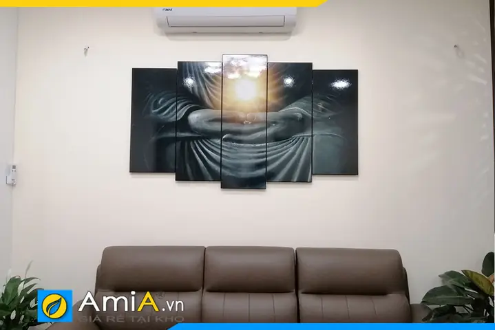 What Are The Most Beautiful Images Of Buddha\'s Hands?