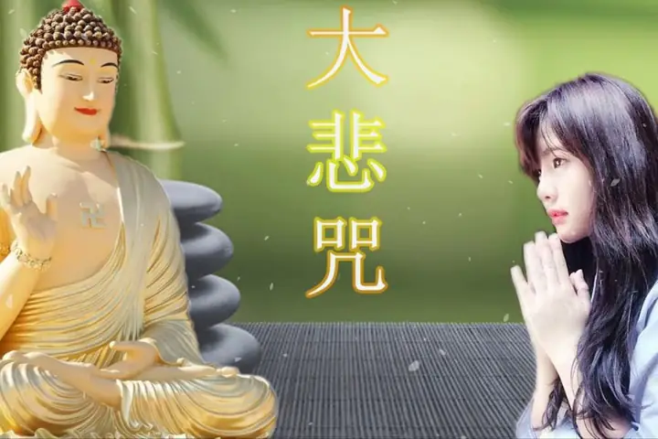 Hình Ảnh Chắp Tay Niệm Phật Khi Cúng Lễ