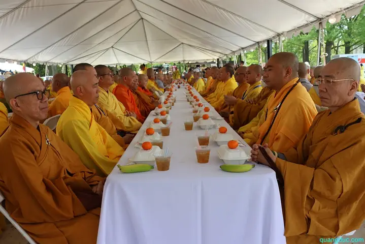 Vesak-2025-usa (15)