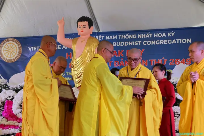 Le Vesak-usa-2025 (216)