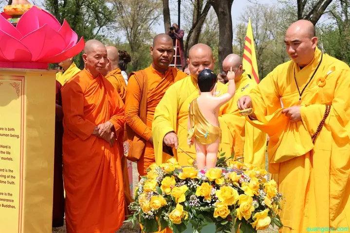 Le Vesak-usa-2025 (276)