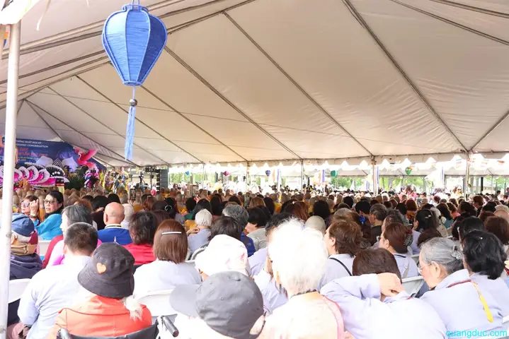 Le Vesak-usa-2025 (138)