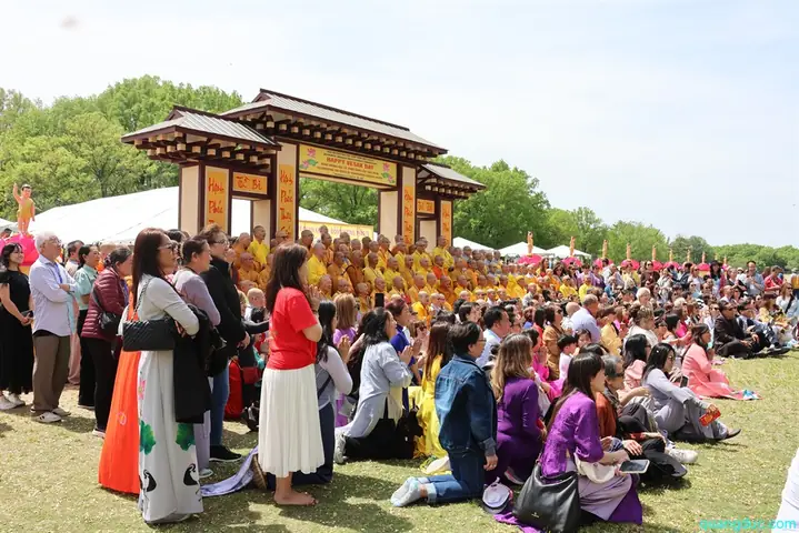 Le Vesak-usa-2025 (290)