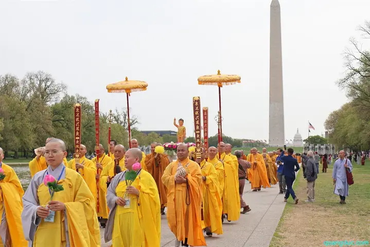 Le Vesak-usa-2025 (16)