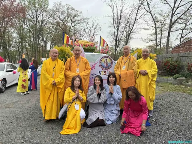 Usa-vesak-2025 (12)