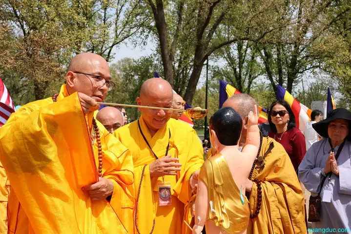 Le Vesak-usa-2025 (255)