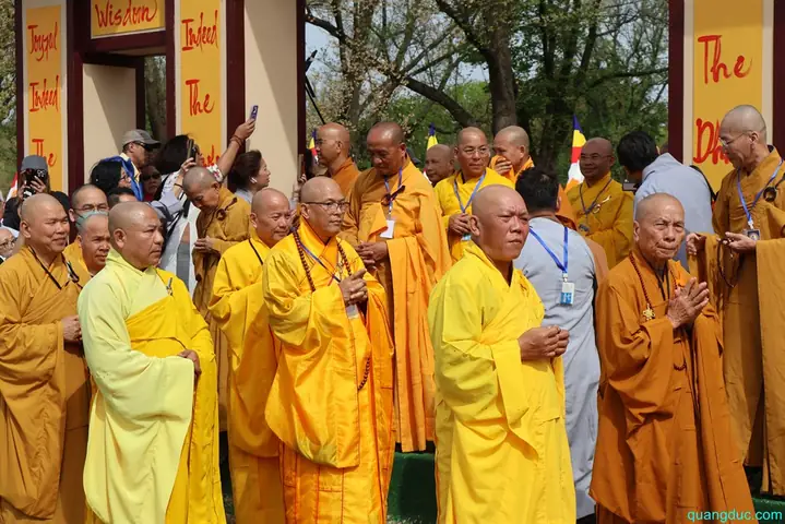 Le Vesak-usa-2025 (68)