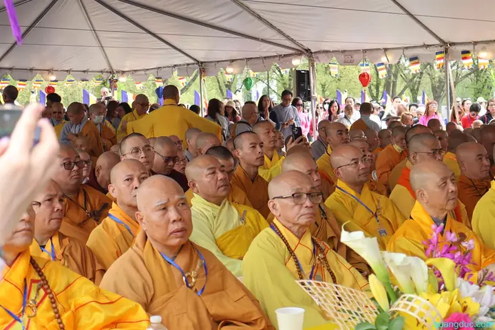 Le Vesak-usa-2025 (76)