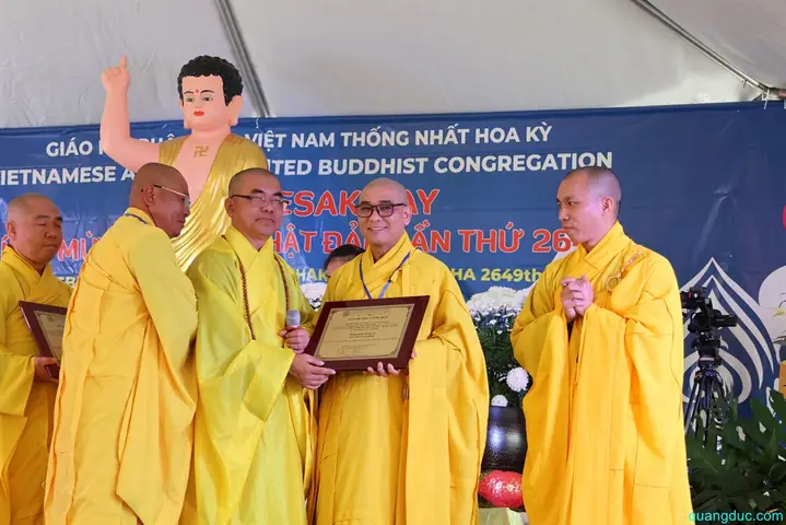 Le Vesak-usa-2025 (217)