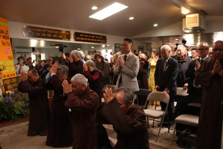 Phật Giáo Hòa Hảo Kỷ Niệm 85 Năm Ngày Đức Huỳnh Giáo Chủ ...