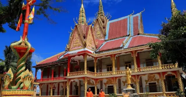 Hình Ảnh Chùa Chung Rút - Vẻ Đẹp Kiến Trúc Phật Giáo Nam Tông ...