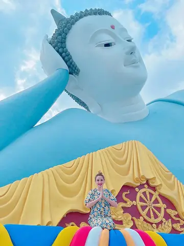 Có Những Hình Ảnh Phật Nằm Đẹp Nào Có Thể Tìm Thấy Trên Google?