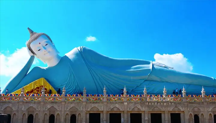 Có Những Hình Ảnh Phật Nằm Đẹp Nào Có Thể Tìm Thấy Trên Google?