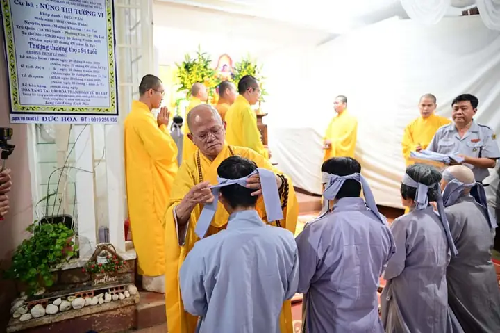 Lễ Bạch Phật – Khai Kinhtiến Linh – Thành Phục