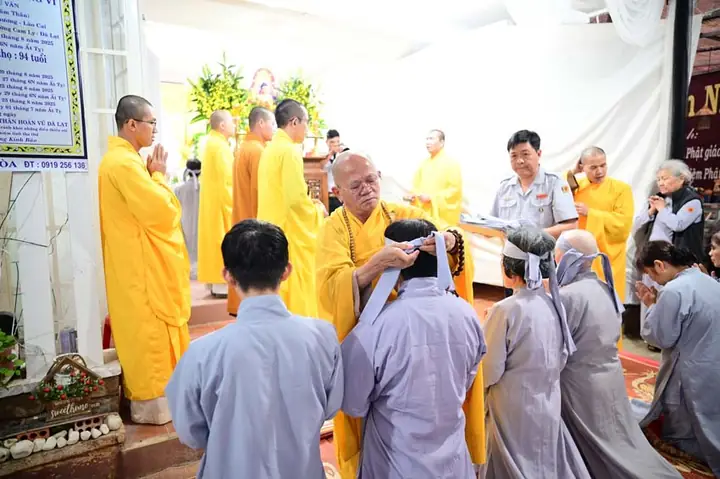 Lễ Bạch Phật – Khai Kinhtiến Linh – Thành Phục