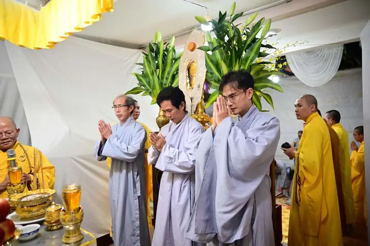 Lễ Bạch Phật – Khai Kinhtiến Linh – Thành Phục