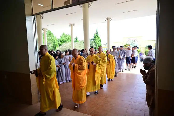 Lễ Khiển Điện – Di Quan