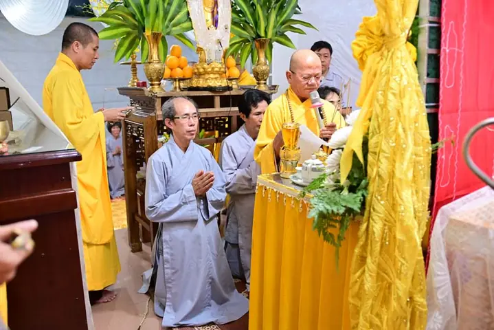 Lễ Bạch Phật – Khai Kinhtiến Linh – Thành Phục