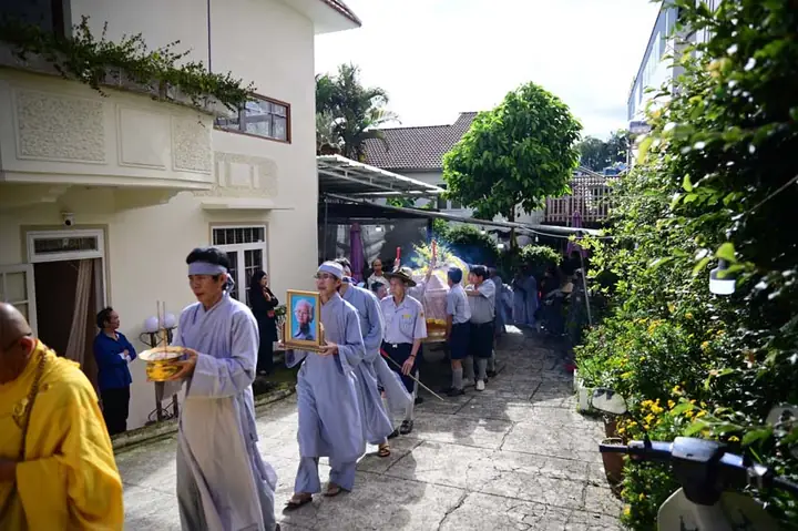 Lễ Khiển Điện – Di Quan