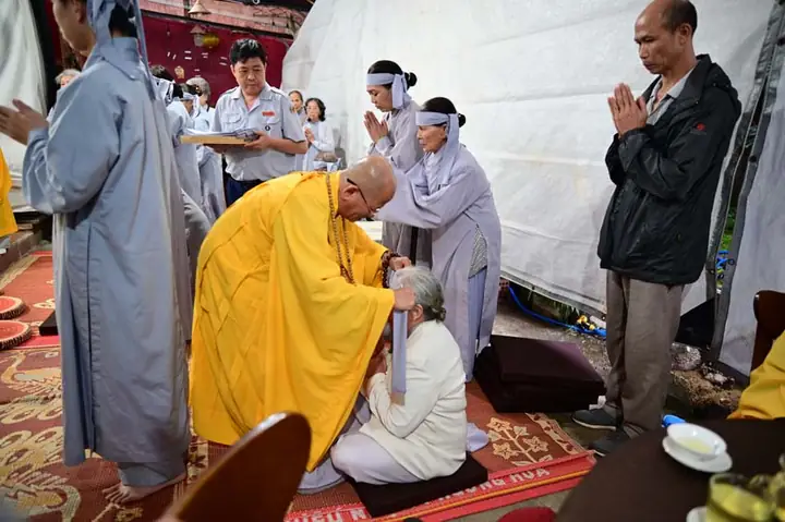 Lễ Bạch Phật – Khai Kinhtiến Linh – Thành Phục