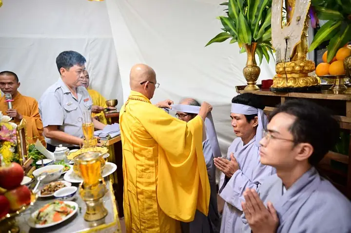 Lễ Bạch Phật – Khai Kinhtiến Linh – Thành Phục