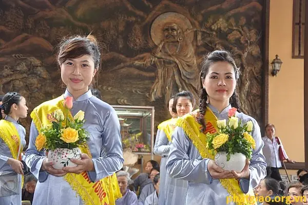 Những Hình Ảnh Đẹp Về Nghi Lễ Tắm Phật 20