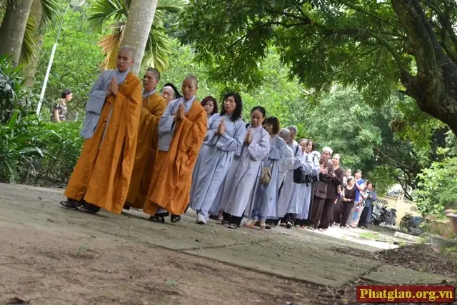 Những Hình Ảnh Đẹp Về Nghi Lễ Tắm Phật 2